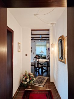 EG-Flur zum Schlafbereich